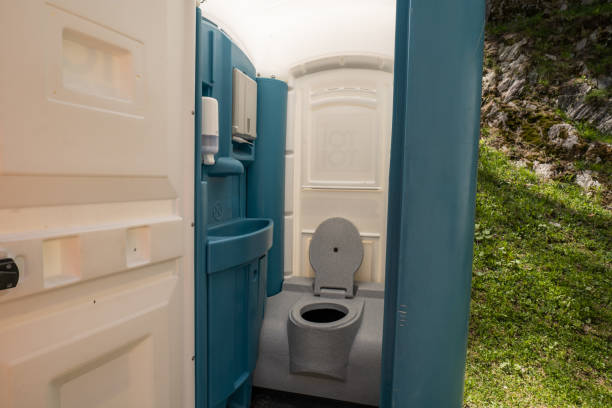 Best Porta potty rental near me  in Santa Cruz, CA